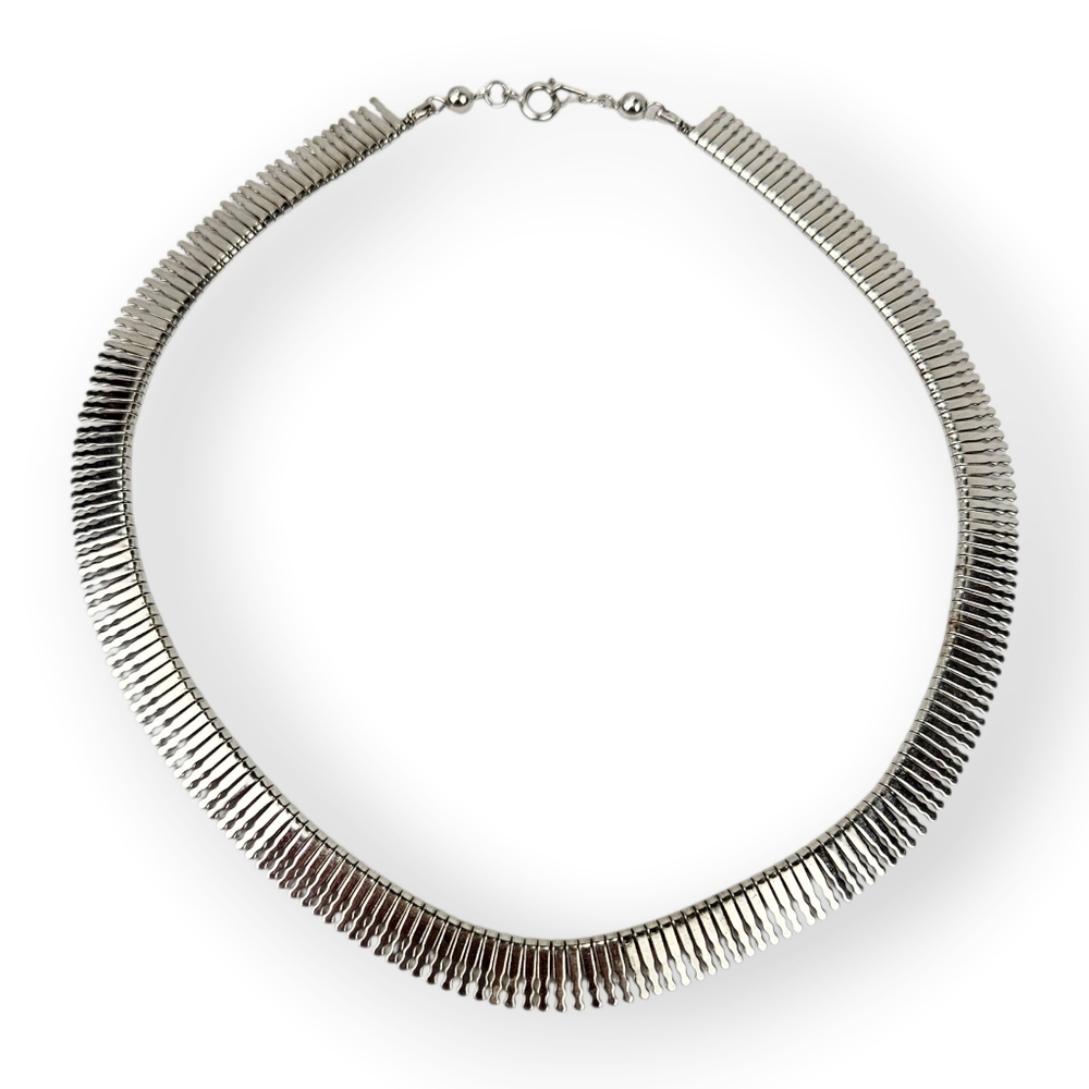 Vintage Fringe Cleopatra Collar Necklace Silver Tone Chain Metal Key Shaped 16"